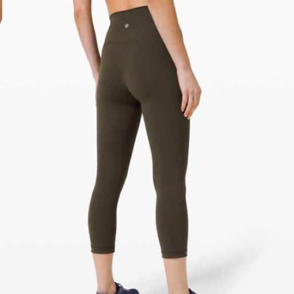 Lululemon Wunder Train Highrise Crop 2 